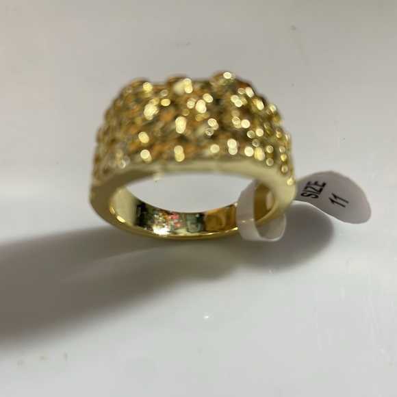 New Colibri size 11 18k gold ring - Picture 2 of 6